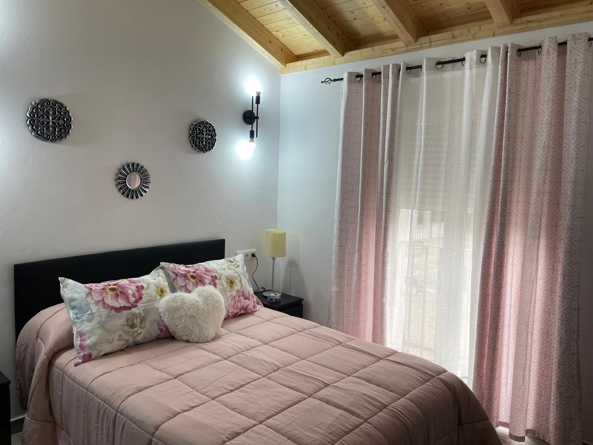 Casa Delia Apartment บอร์นอส ภายนอก รูปภาพ